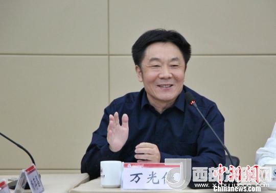 圖為山東師范大學副校長萬光俠在開幕式上發(fā)言?！≮w曉 攝