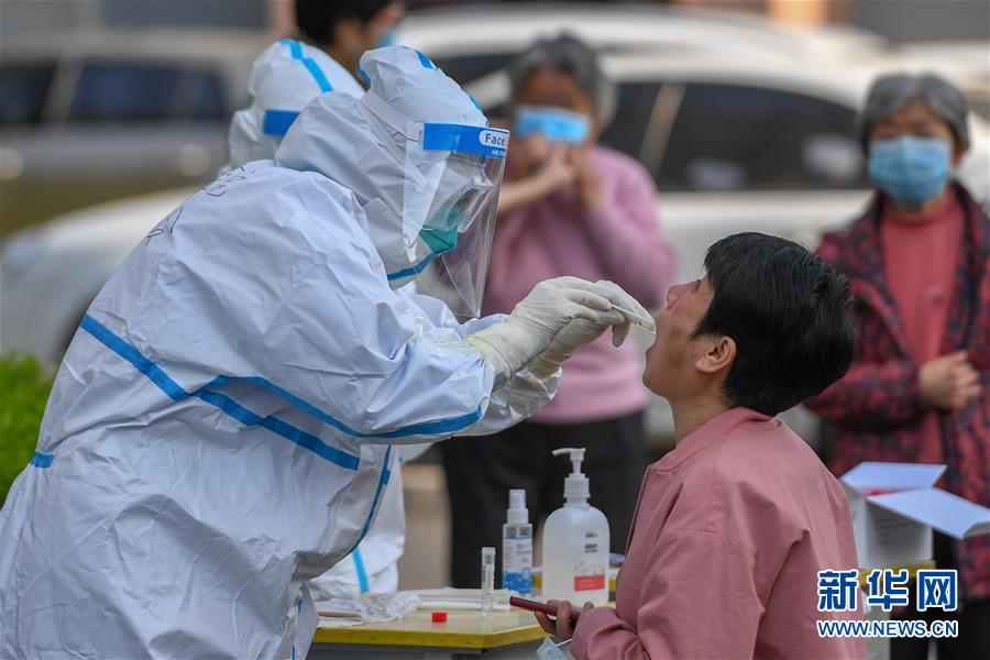 （新華全媒頭條·兩會精神看落實·圖文互動）（5）整體謀劃、系統(tǒng)升級、全面提升——落實全國兩會精神織牢織密公共衛(wèi)生防護網(wǎng)