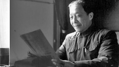 舍我其誰(shuí)報(bào)國(guó)志，碧血丹心愛(ài)國(guó)情